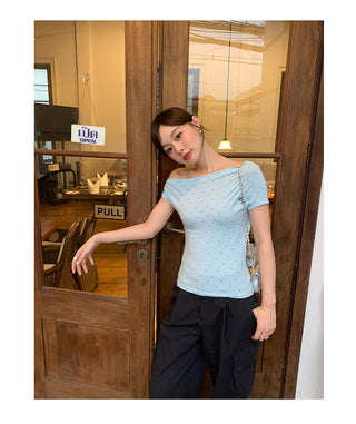 cold-shoulder top 02