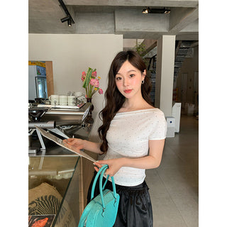 cold-shoulder top 02