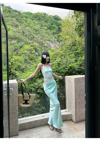 mint green dress