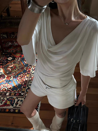 white bell sleeve