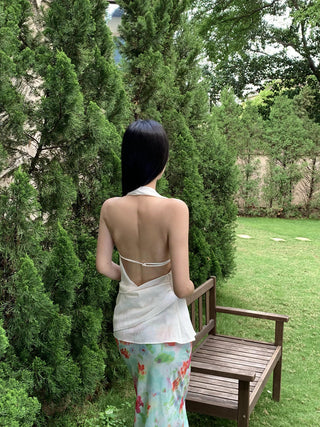 backless design halter top