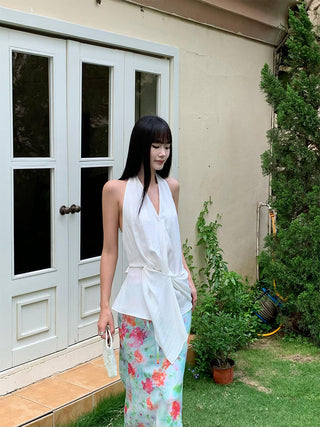 backless design halter top