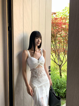 lace pleated skirt