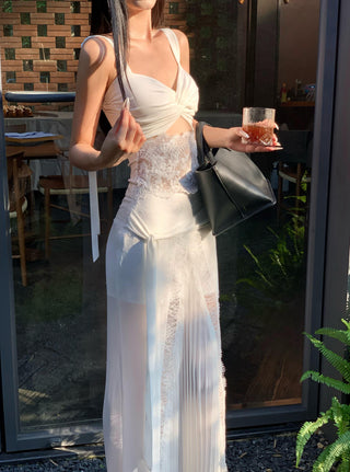 lace pleated skirt