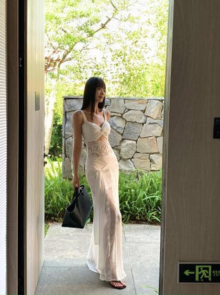 lace pleated skirt