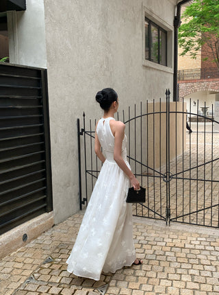 white butterfly dress 01