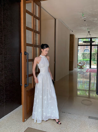 white butterfly dress 01
