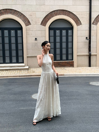 white butterfly dress 01
