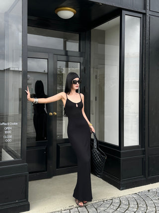 backless fishtail dress