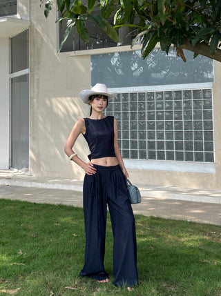 backless pants set