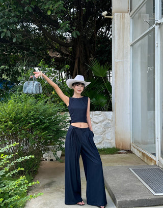 backless pants set