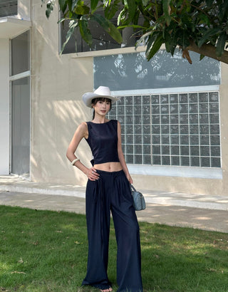 backless pants set