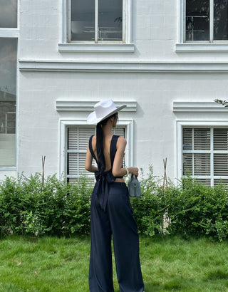 backless pants set