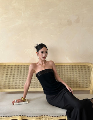 black lace skirt 01
