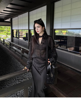 ribbon black blouse
