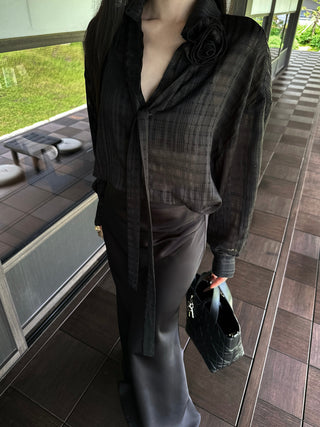 ribbon black blouse