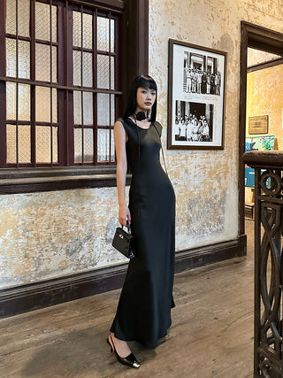 black oblique dress
