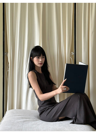 gray split dress