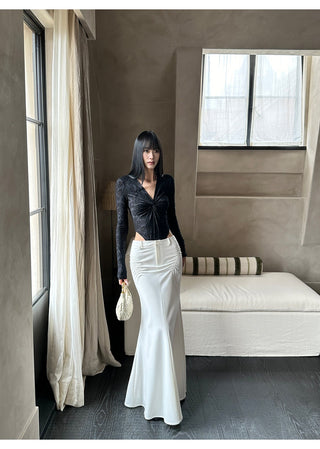 white fishtail skirt