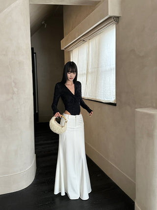 white fishtail skirt