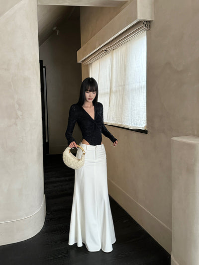 white fishtail skirt