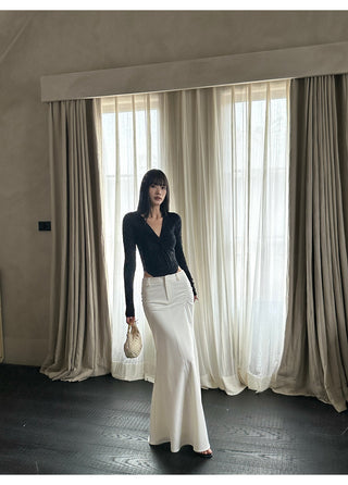 white fishtail skirt