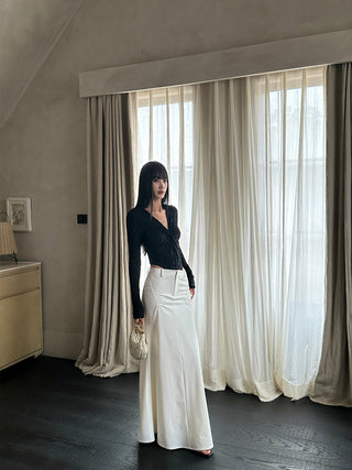 white fishtail skirt