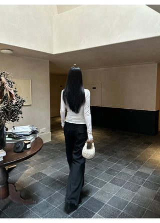 white cross-neck set