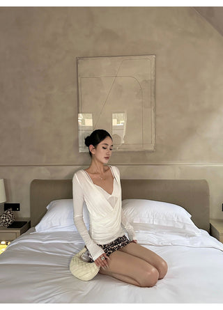 white cross-neck set