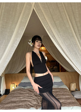 black V-neck set