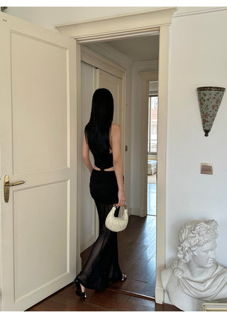 black V-neck set