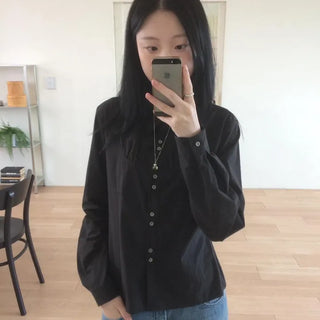 Two-button cut-out shirred busquet long-sleeve shirt
