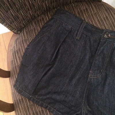 Button Dark Blue Kitsch Pumpkin Balloon Shorts