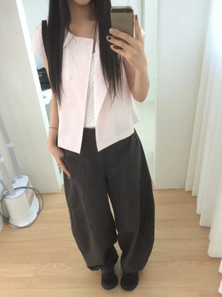 Light pink cap, round collar, double-button, cut-out short-sleeve shirt