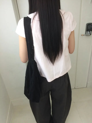 Light pink cap, round collar, double-button, cut-out short-sleeve shirt