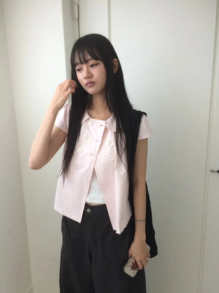 Light pink cap, round collar, double-button, cut-out short-sleeve shirt