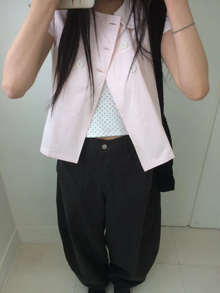 Light pink cap, round collar, double-button, cut-out short-sleeve shirt