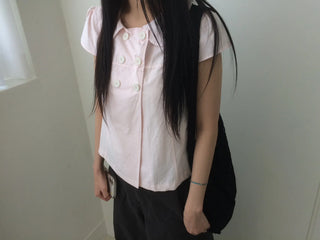 Light pink cap, round collar, double-button, cut-out short-sleeve shirt