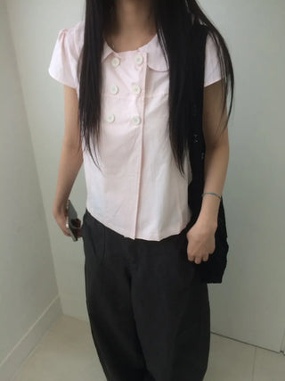 Light pink cap, round collar, double-button, cut-out short-sleeve shirt