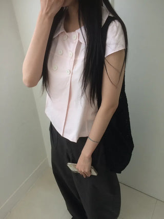 Light pink cap, round collar, double-button, cut-out short-sleeve shirt