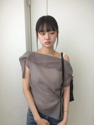 Off-side Button Delicate Fit Blouse