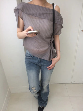 Off-side Button Delicate Fit Blouse