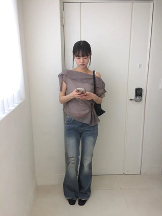 Off-side Button Delicate Fit Blouse