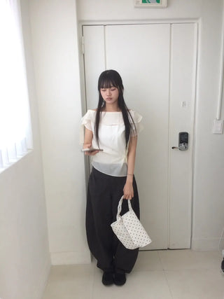 Off-side Button Delicate Fit Blouse