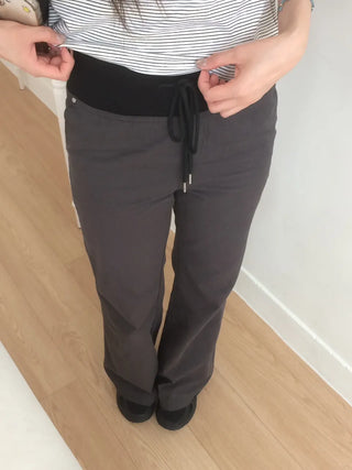 Contrast Rivet Bootcut Ribbed Pants