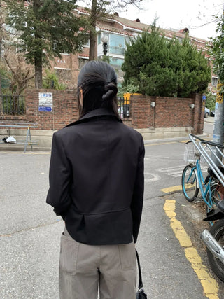 Double Button Pocket Cut Collar Jacket