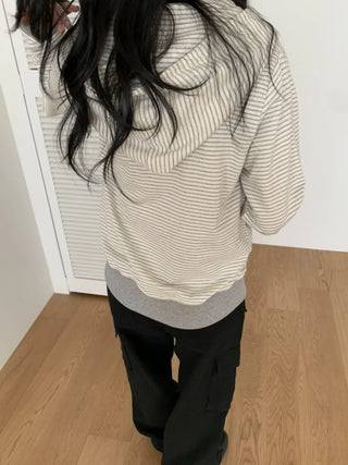 Coing Stripe Button Pocket Zip-up Hoodie