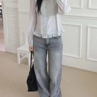 Grey mid-low rise wide-wash denim