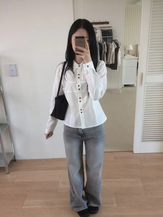 Grey mid-low rise wide-wash denim
