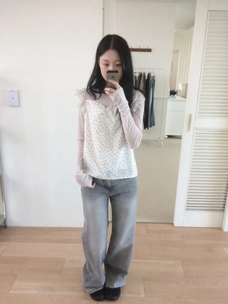 Grey mid-low rise wide-wash denim